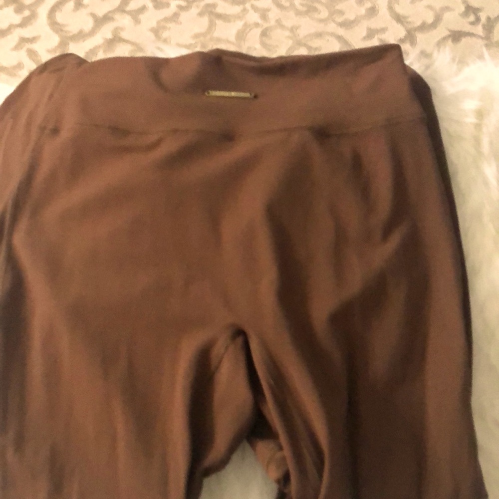 Whitney Simmons GymShark Leggings